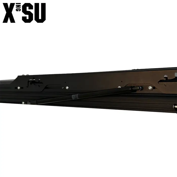 Tente de toit rigide Xsu en promotion pour 4 personnes
