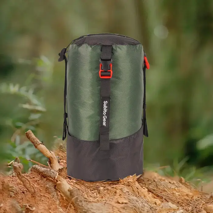Sac de compression pour sac de couchage