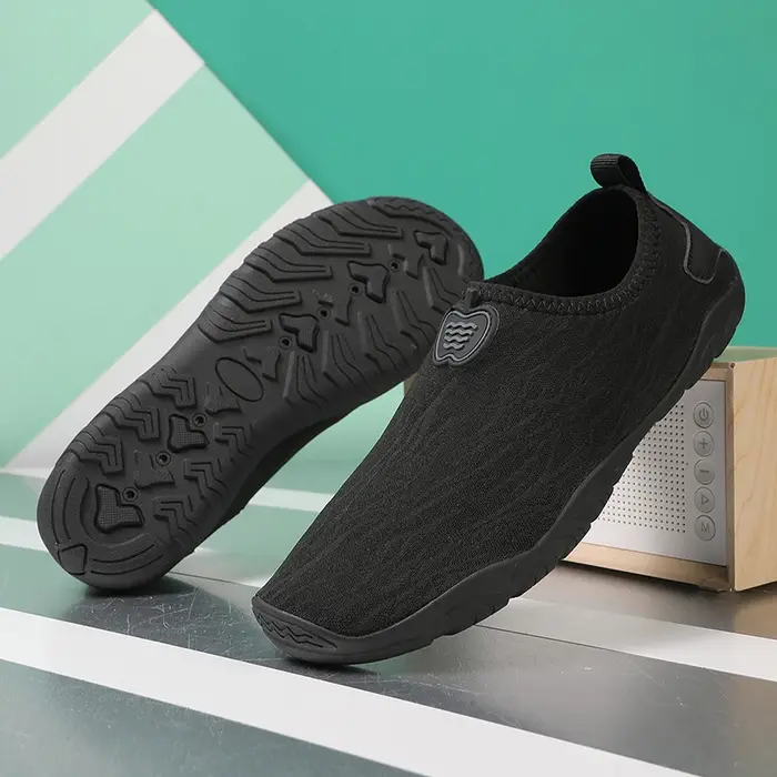 Chaussures d'eau coordonnantes à séchage rapide pour hommes, baskets d'eau à cinq doigts, haute qualité, taille 36-46, nouveauté, 2025