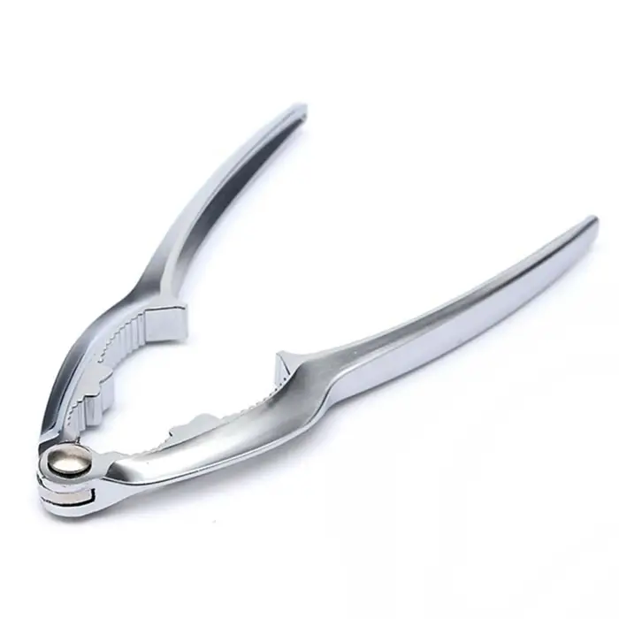 Casse-écrou en métal pour camping en plein air, accessoires de cuisine, décortiqueur de noix, clip d