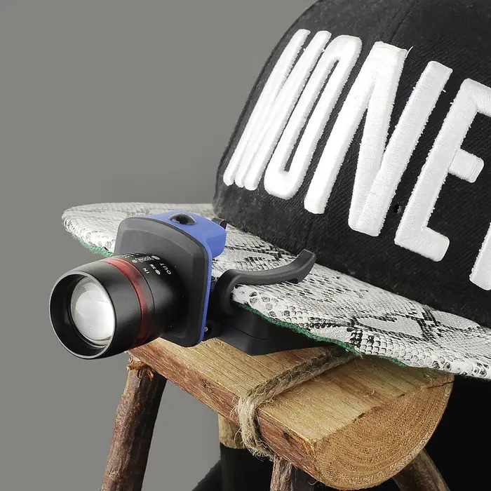 Étanche forte 2000 Lumen XPE Q5 LED lampe Rechargeable phare équitation