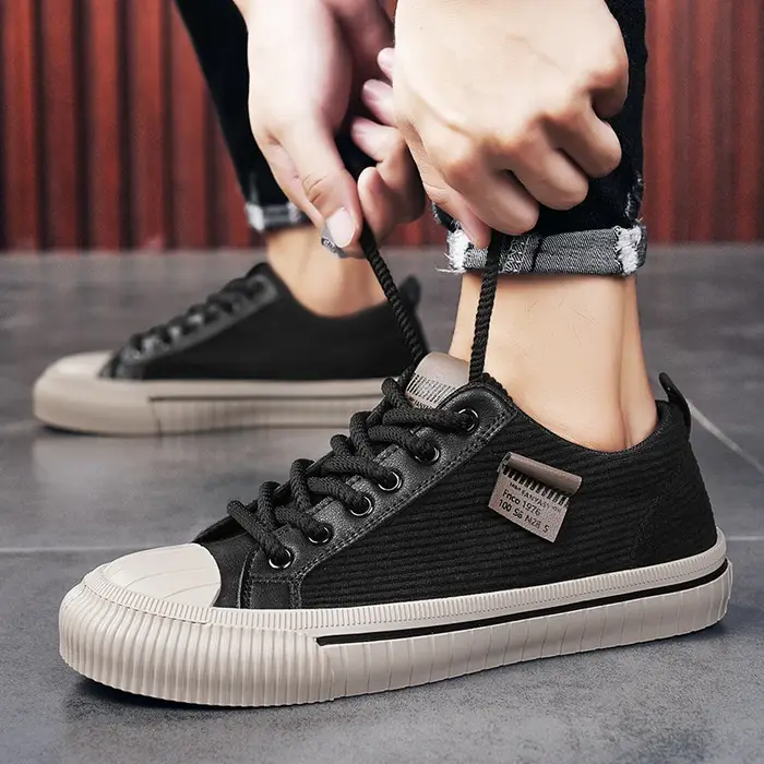 Chaussures de marche pour hommes tendance