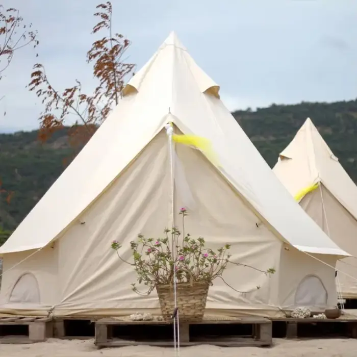 Tente cloche standard 3m pour le glamping
