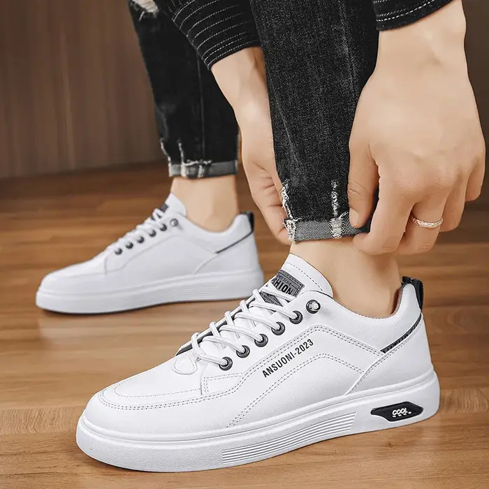 Chaussures blanches baskets de loisirs en plein air chaussures de marche respirantes chaussures plates Chaussure Homme chaussures de skateboard décontractées pour hommes