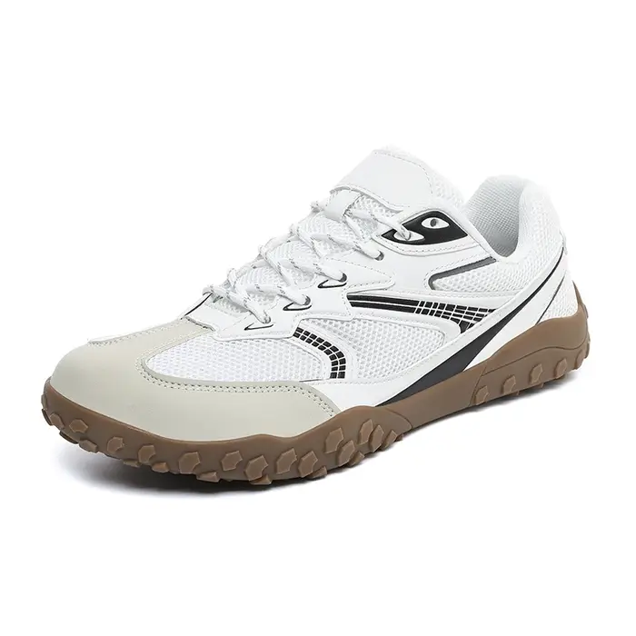 Nouvelles chaussures minimalistes pour hommes à bout large