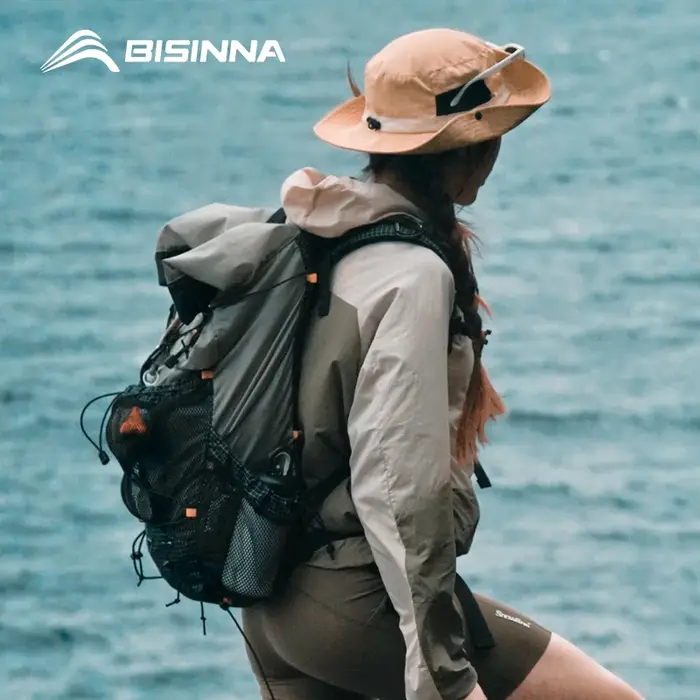 BISINNA Sac à dos de camping 25 + 10L