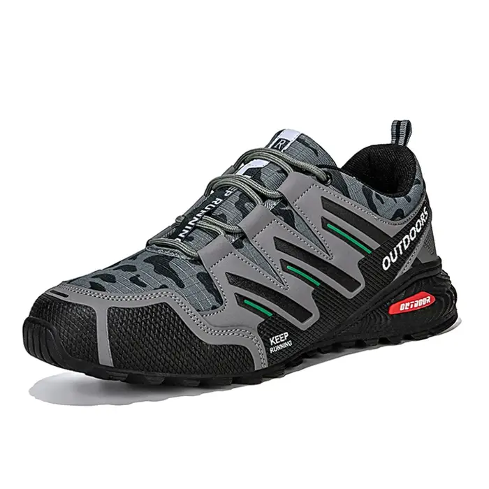Nouvelles chaussures de randonnée pour hommes