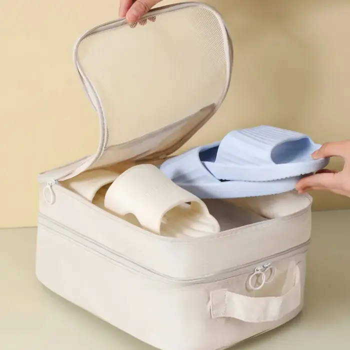 Le sac à chaussures de voyage peut contenir 3 paires de chaussures