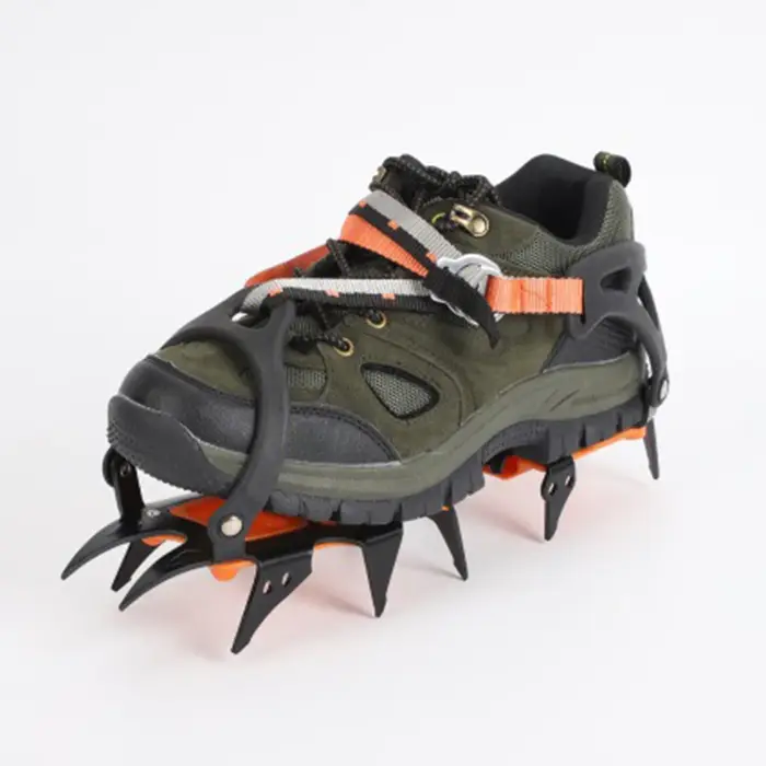 Crampons professionnels à 12 dents