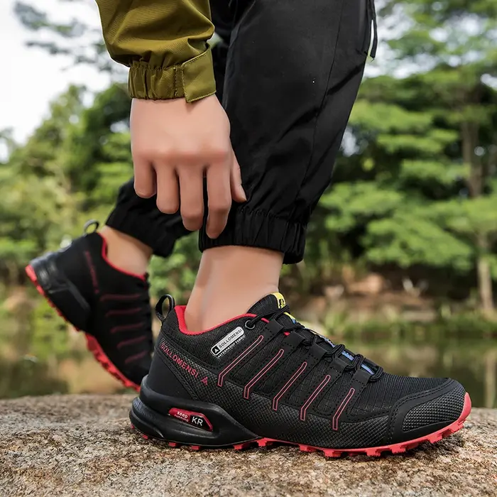 Nouvelles chaussures de randonnée antidérapantes pour hommes