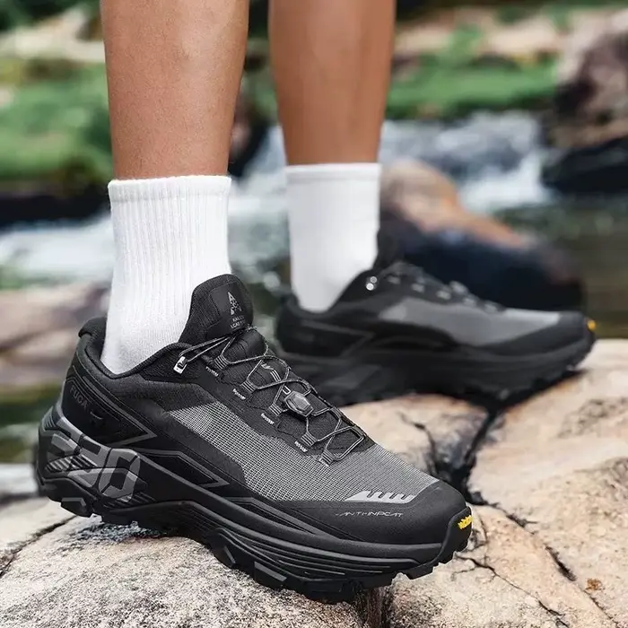 Chaussures de trail running classiques pour hommes et femmes