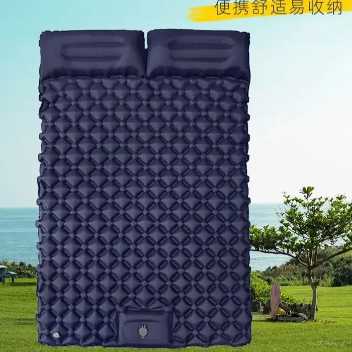 Matelas gonflable de camping pour 2 personnes avec pompe intégrée à commande au pied et oreiller