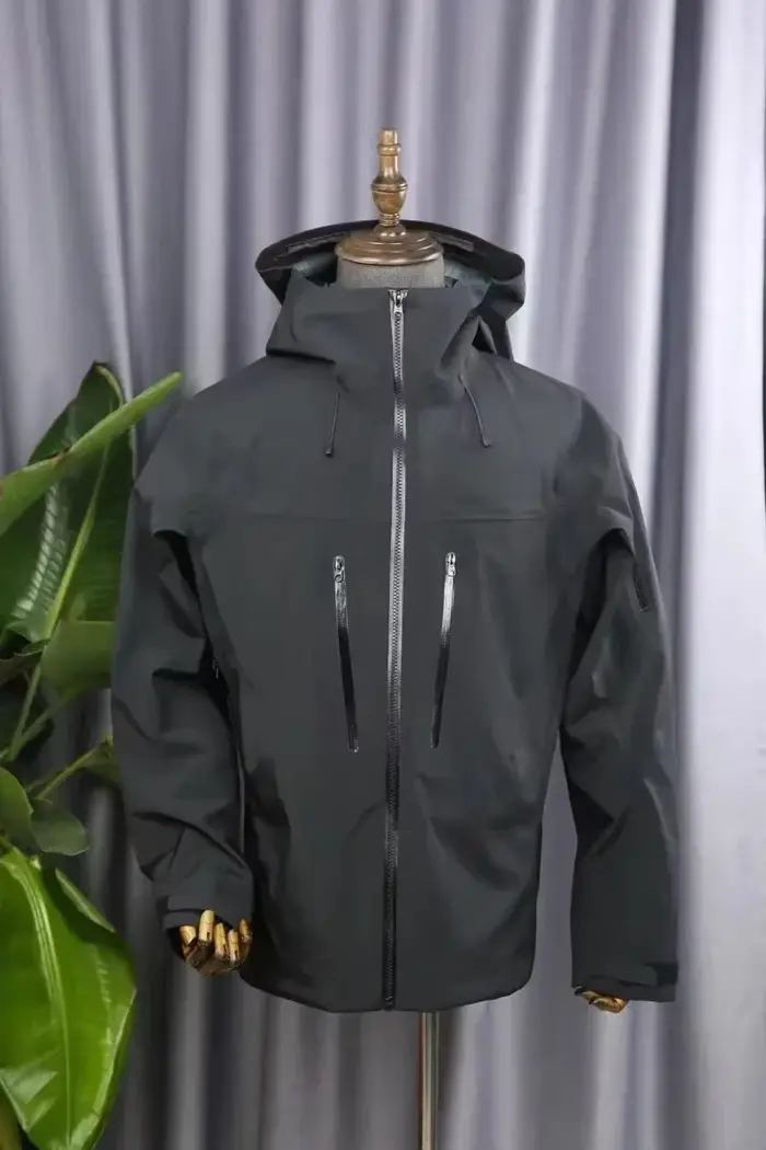 Veste de camping imperméable et coupe-vent de haute qualité pour hommes et femmes, ARC Embroidery Alpha SV 6th Three Layer, pour la randonnée en plein air