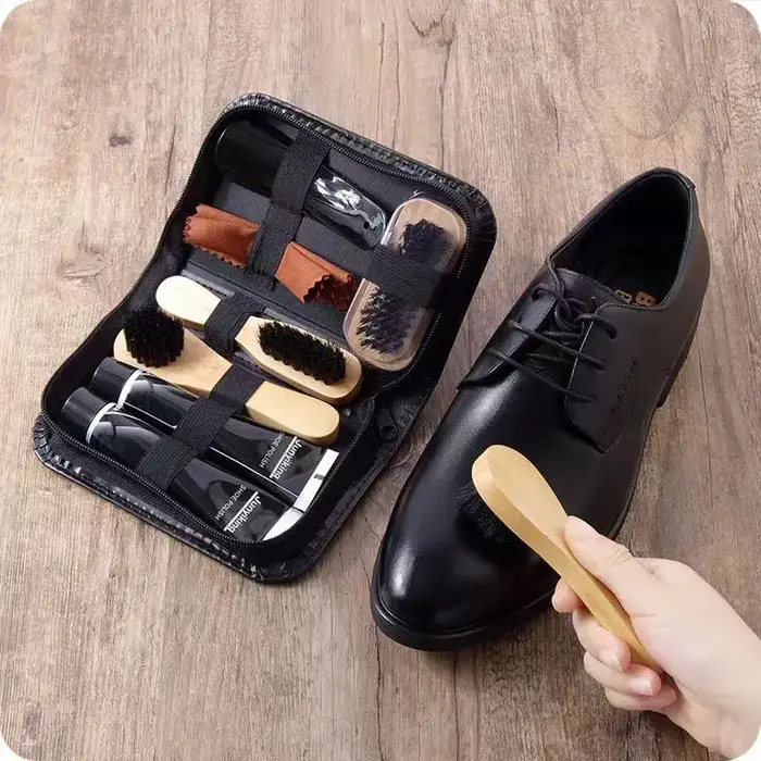 Kit d'entretien professionnel pour chaussures