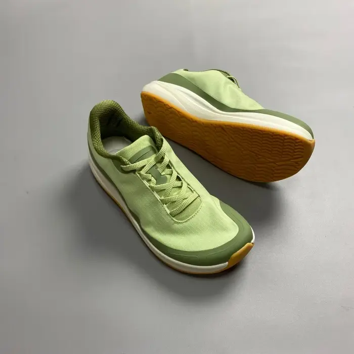 Chaussures de sport d'extérieur vert clair grande taille à semelle large