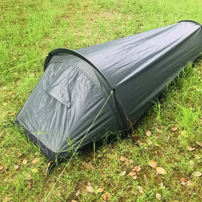 Tente de randonnée en plein air