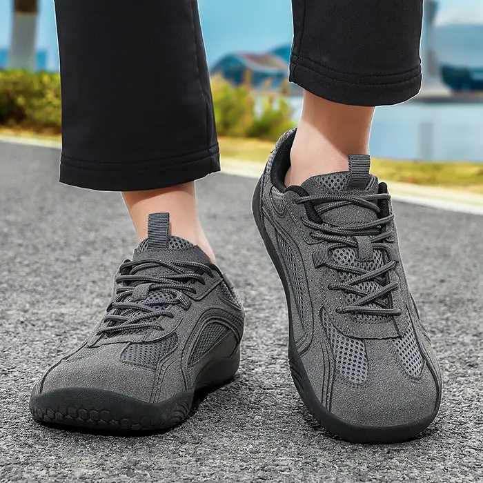 Chaussures de marche larges pour hommes