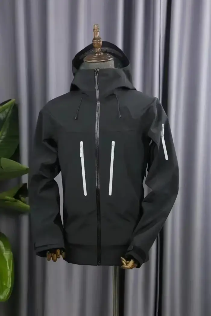 Veste de camping imperméable et coupe-vent de haute qualité pour hommes et femmes, ARC Embroidery Alpha SV 6th Three Layer, pour la randonnée en plein air