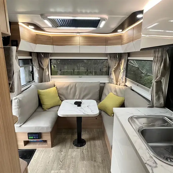 Tente de camping pliable et imperméable personnalisée pour caravane