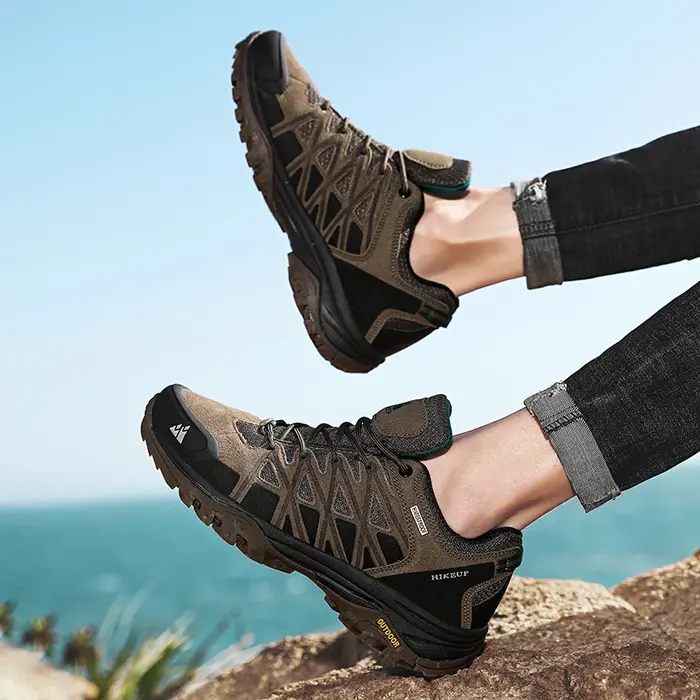 HIKEUP nouveauté hommes chaussures de randonnée respirant à lacets Trekking mâle amorti en plein air