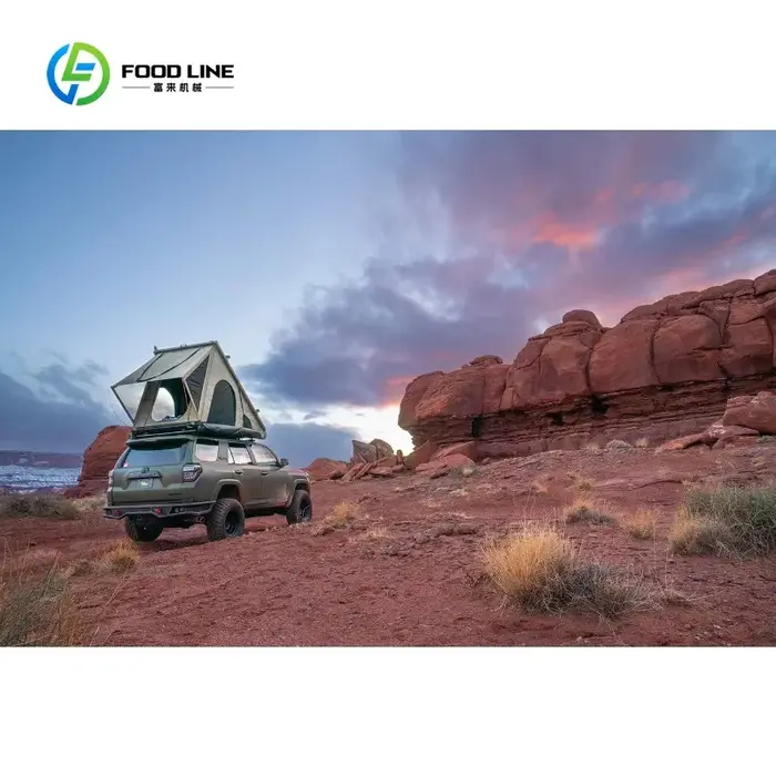 Tente de toit de voiture triangulaire personnalisée pour le camping