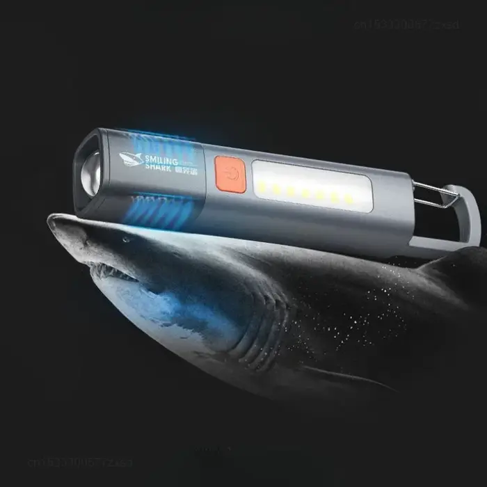 SMILING SHARK lampe de poche extérieure lumière forte mise au point Variable avec projecteur lumière