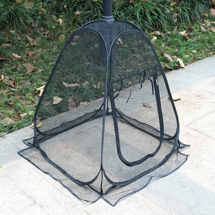 Tente d'extérieur portable avec maille respirante