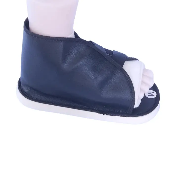 Botte de marche plate antidérapante respirante pour la protection du pied