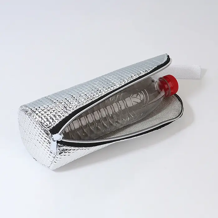 Housse pour bouteille d'eau, sac isotherme pour bouteille d'eau, pochette porte-boissons, sac isolant pour les voyages, les sorties de fitness
