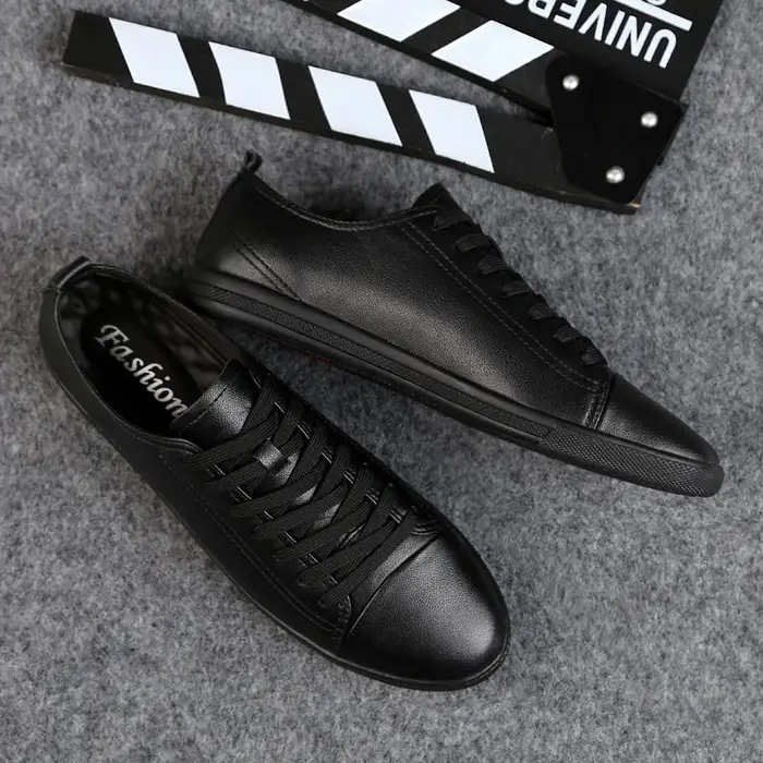 Chaussures pour hommes, chaussures de marche en plein air, à lacets, résistantes à l'usure, chaussures décontractées classiques en cuir, baskets d'été
