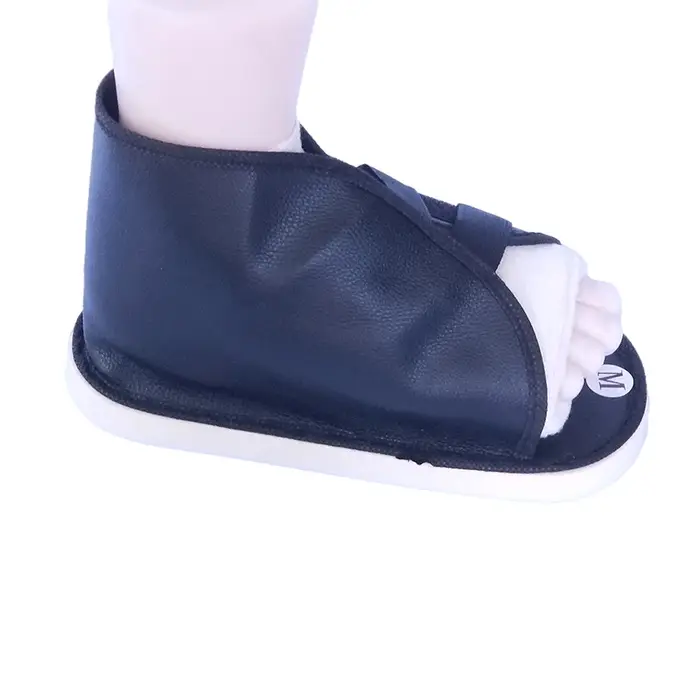Botte de marche plate antidérapante respirante pour la protection du pied