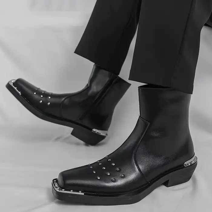 Bottes en cuir à tige haute pour homme