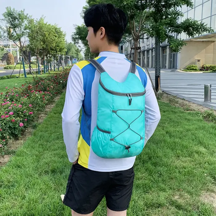 Sac à dos de voyage léger et pliable avec fermeture éclair