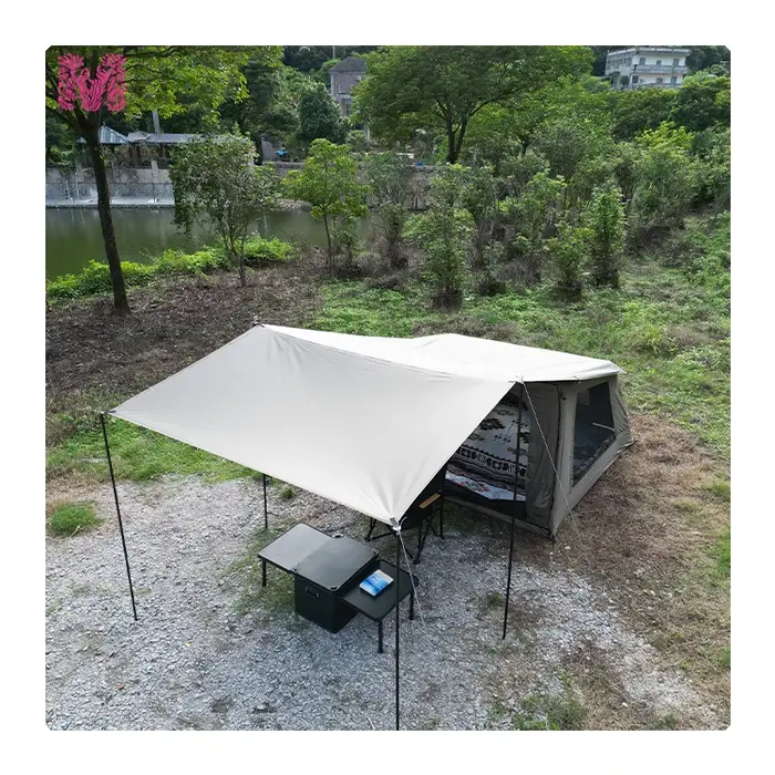 Tente de tourisme gonflable pour le camping et les voyages avec design de piscine intégrée