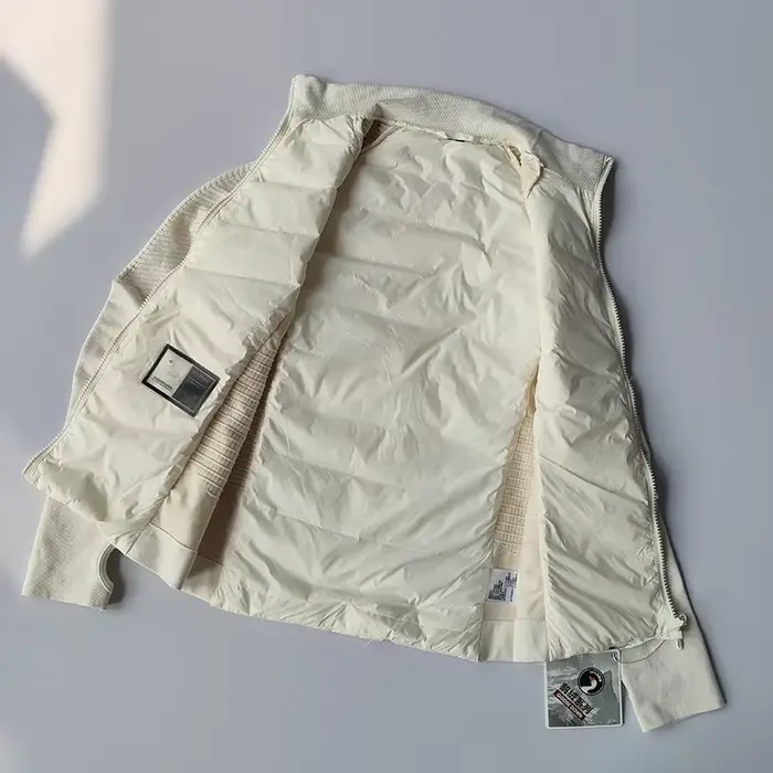 Doudoune légère en duvet d'oie pour femme