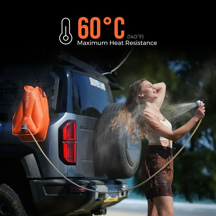 FLEXTAIL TINY SHOWER BUCKET/SAC - Réservoir d'eau extérieur 20L avec pompe intégrée, distribution au