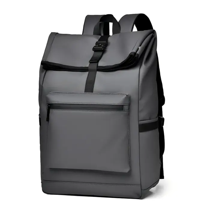Sac à dos de grande capacité – Sac de voyage et de banlieue élégant noir uni avec bretelles réglable