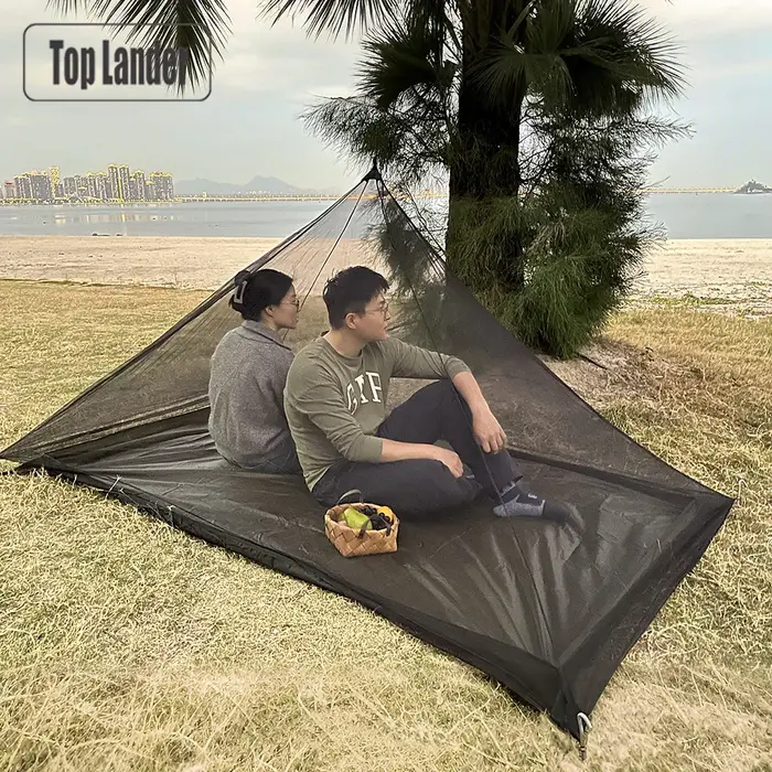 Tente de moustiquaire de Camping en maille pyramidale