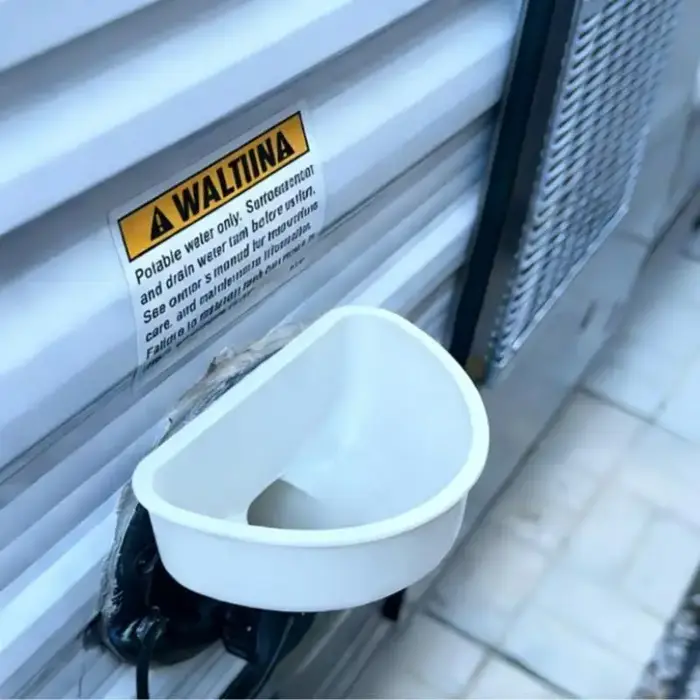 Entonnoir de remplissage d'eau imprimé en 3D