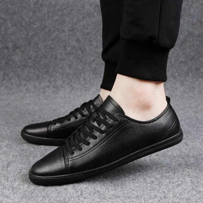 Chaussures pour hommes, chaussures de marche en plein air, à lacets, résistantes à l'usure, chaussures décontractées classiques en cuir, baskets d'été