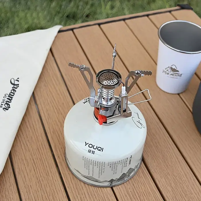 Réchaud à gaz portable pour camping, accessoires de camping, cuisinière de pique-nique ultra-légère en alliage d'aluminium, four de survie pour extérieur
