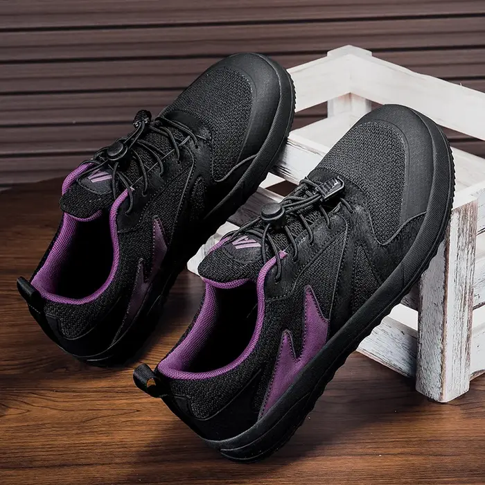 Chaussures de marche pour hommes à bout large