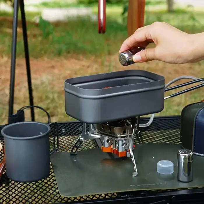 Ensemble de bouteilles d'assaisonnement pour le camping, 2 pièces/ensemble, mini bouteilles d'assaisonnement d'extérieur, contenants de sel et de poivre en acier inoxydable pour les voyages