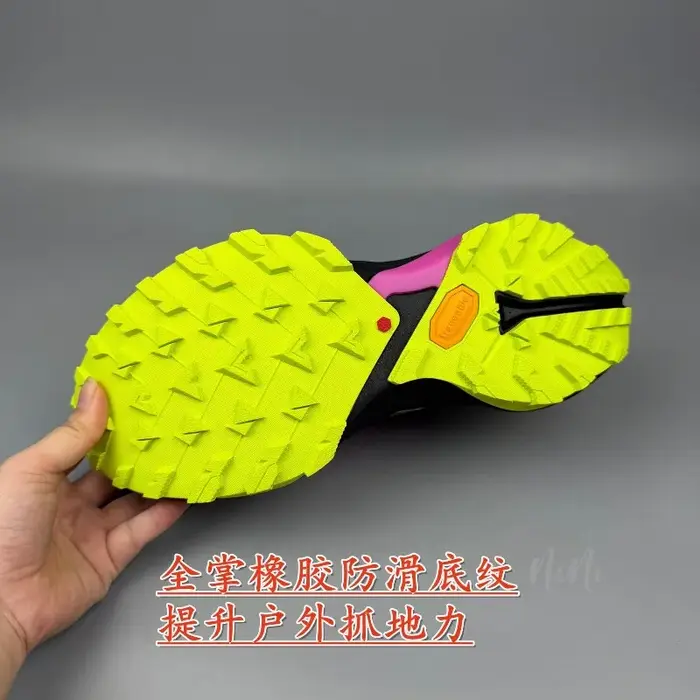 Chaussures de course sur sentier professionnelles pour hommes et femmes, chaussures de sport de marque de luxe, chaussures d'extérieur unisexes antidérapantes, chaussures de marche pour couples