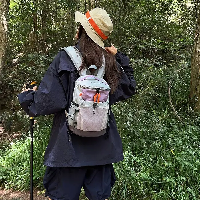 Sac à dos de randonnée pour sports de plein air, sac d'école décontracté grande capacité pour étudiants, sac à dos de voyage léger pour hommes et femmes
