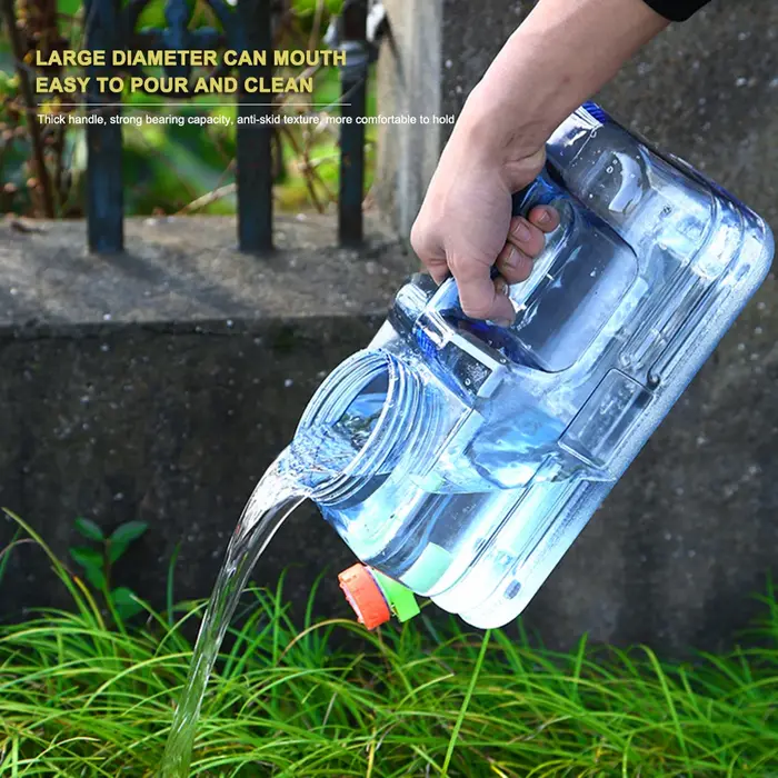 Seau d'eau extérieur de capacité de 5