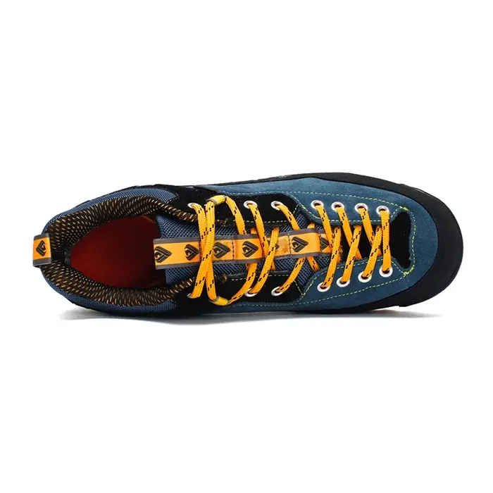 Nouvelles chaussures de randonnée imperméables