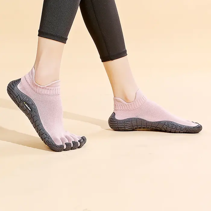 Chaussures à cinq doigts