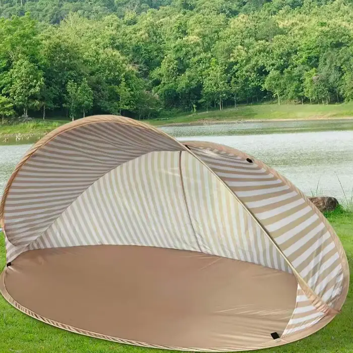 Tente compacte d'extérieur