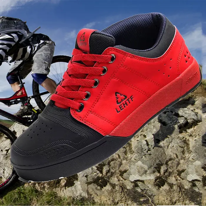 Chaussures de montagne respirantes pour hommes et femmes, baskets d'escalade, chaussures de sport de haute qualité, chaussures de trekking, chaussures de cyclisme tout-terrain, chaussures de rencontre